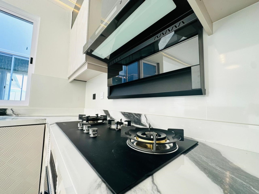4 Bedroom Property for Sale in Sandown Western Cape